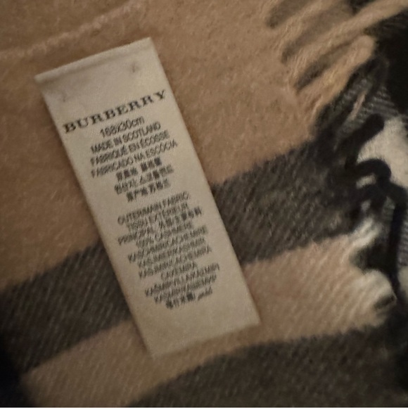 Burberry London Nova Check Plaid Tan 100% Cashmere Scarf 168X30cm Authentic - Picture 4 of 5